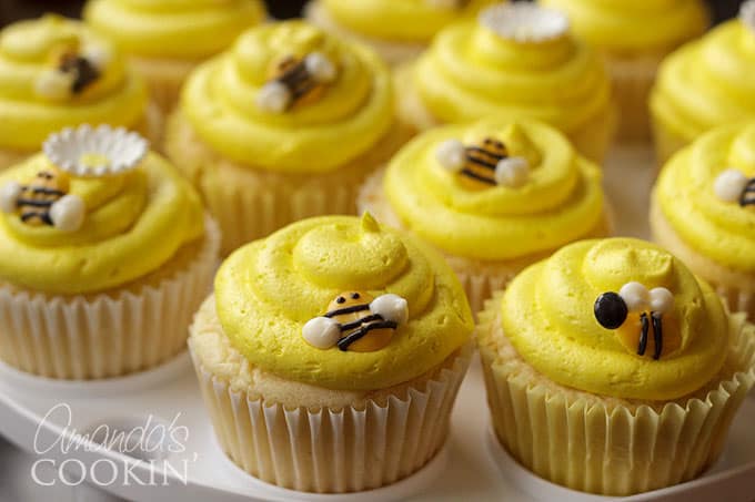 Bee Cupcake Toppers: make your own from candy melts